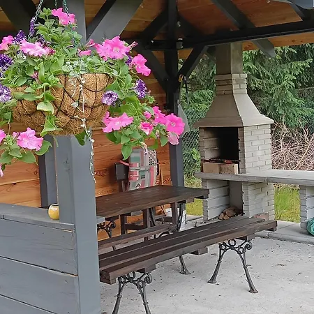 Farma Siedlisko Nad Stawem Nowa Wies (Klodzko)